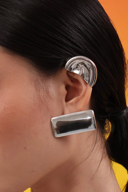 Carys Earrings - ISSHU